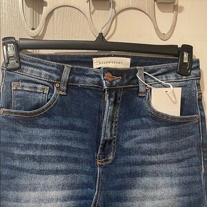 Risen size 3 High Rise Blue Jeans with Vintage Aesthetic